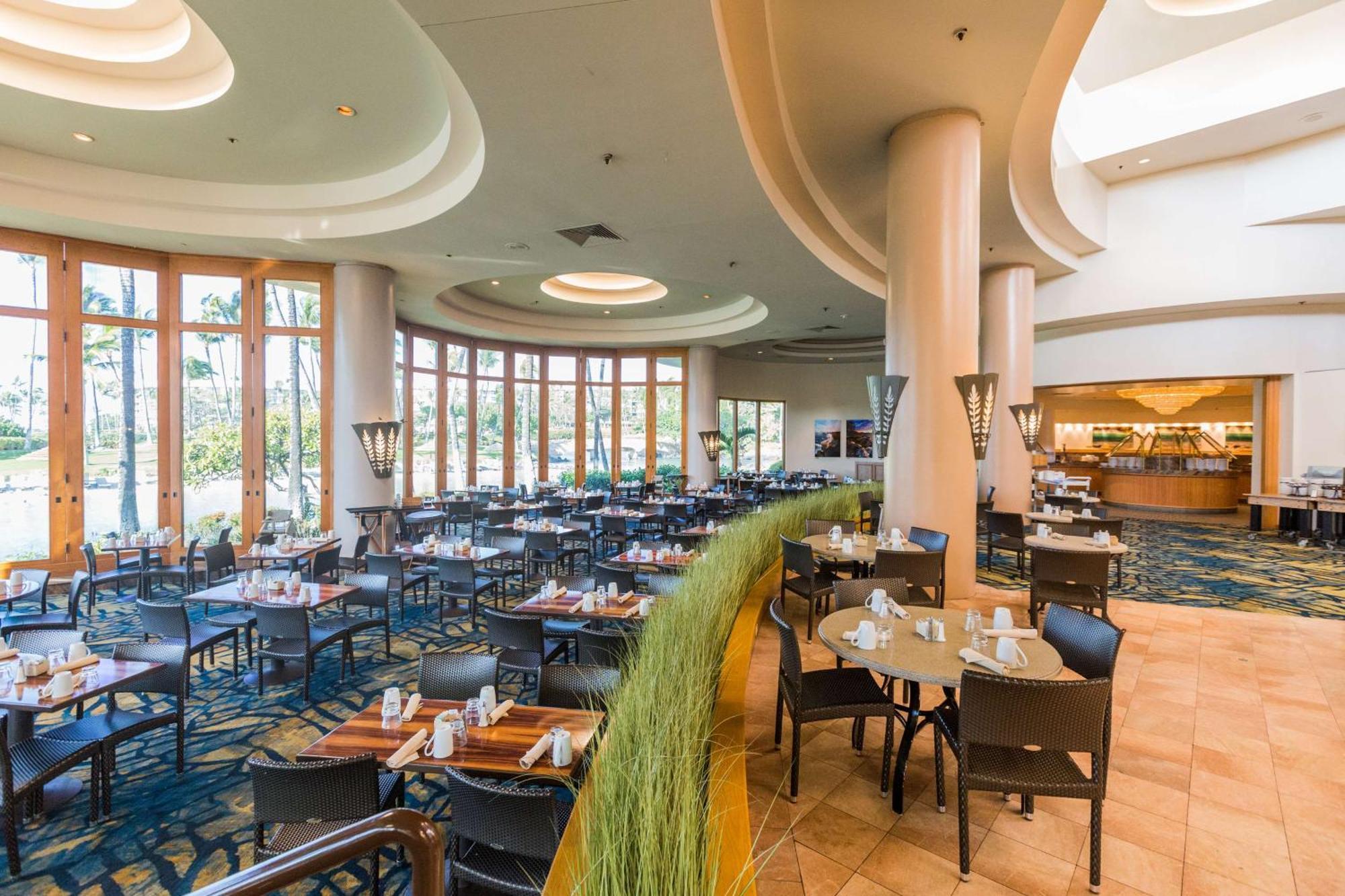 Hilton Village Resort 4*