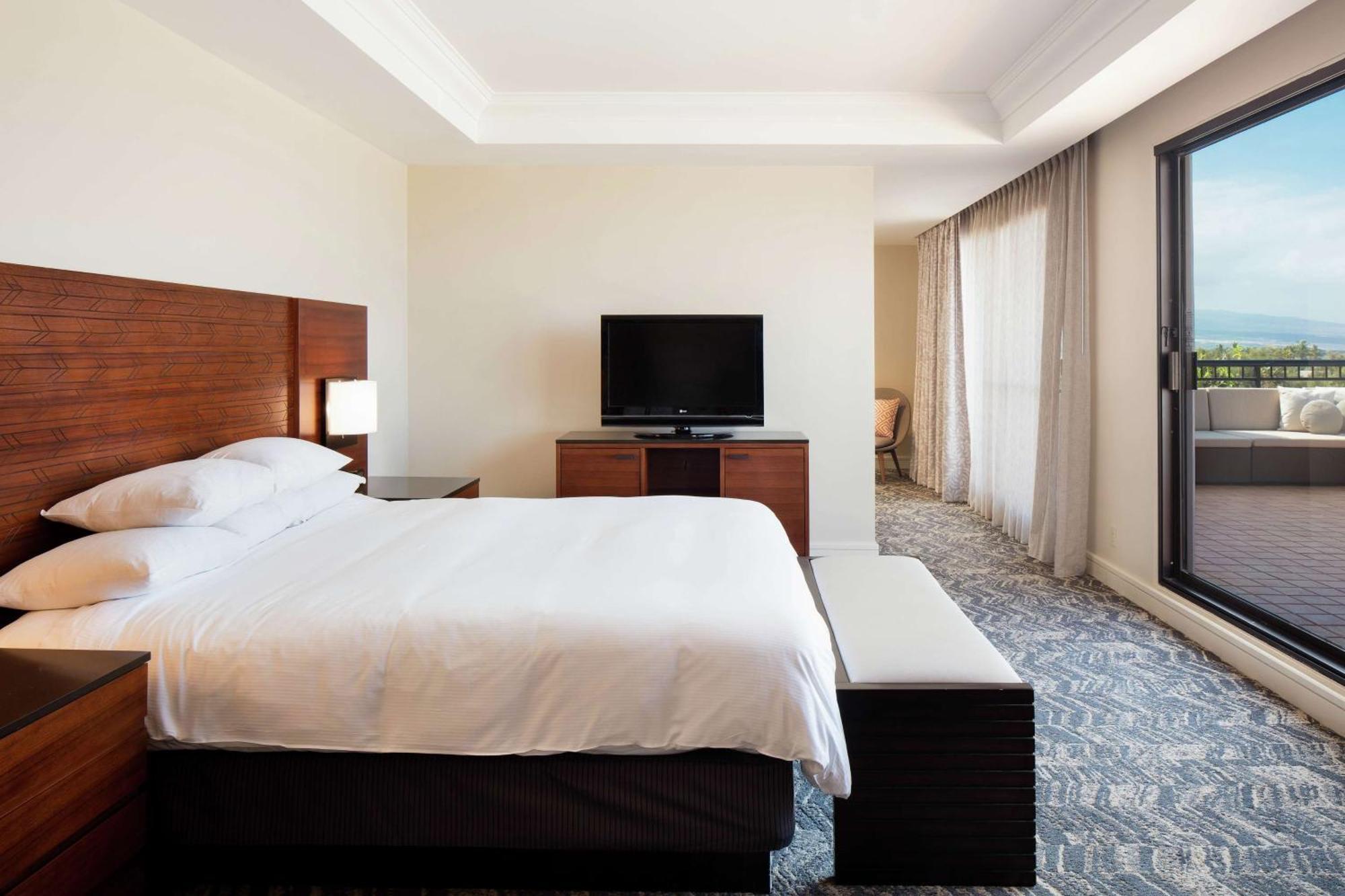 Resort Hilton Village 4*