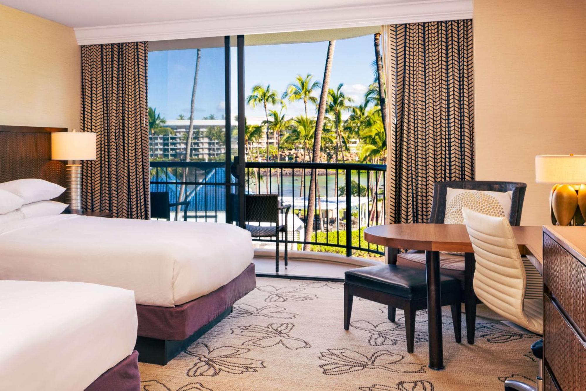 Hilton Village 4*