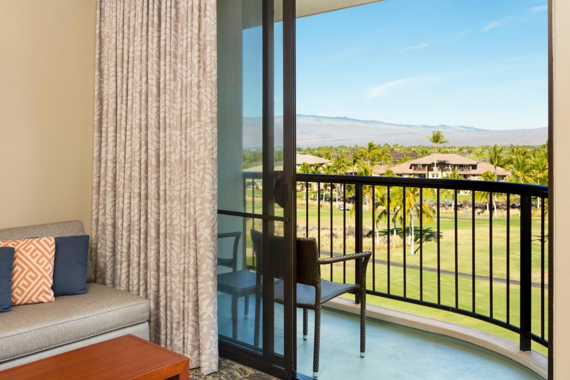 Resort Hilton Village 4*