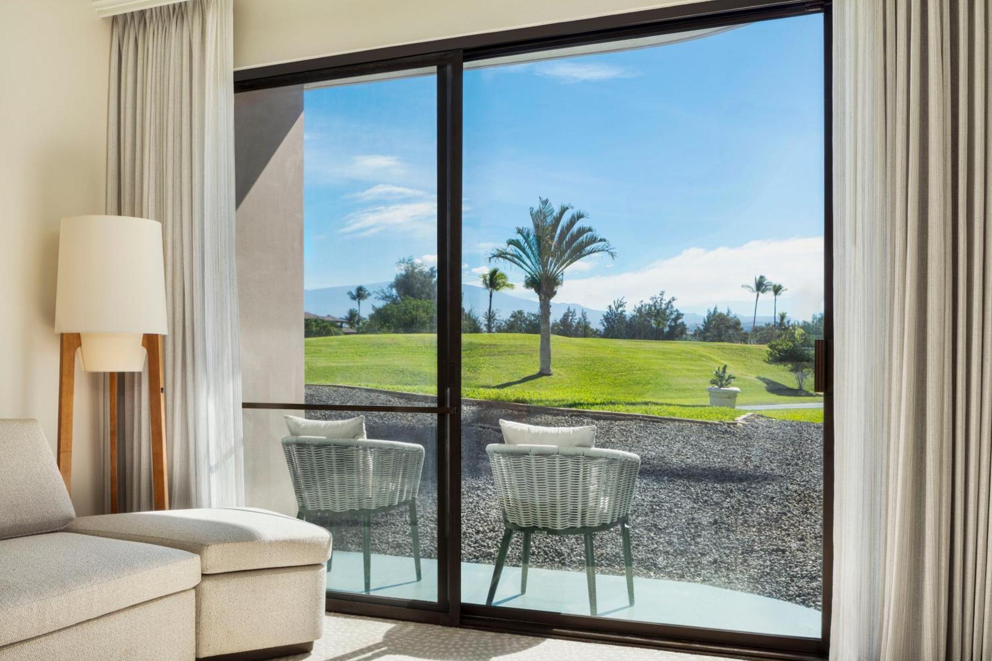 Resort Hilton Village 4*