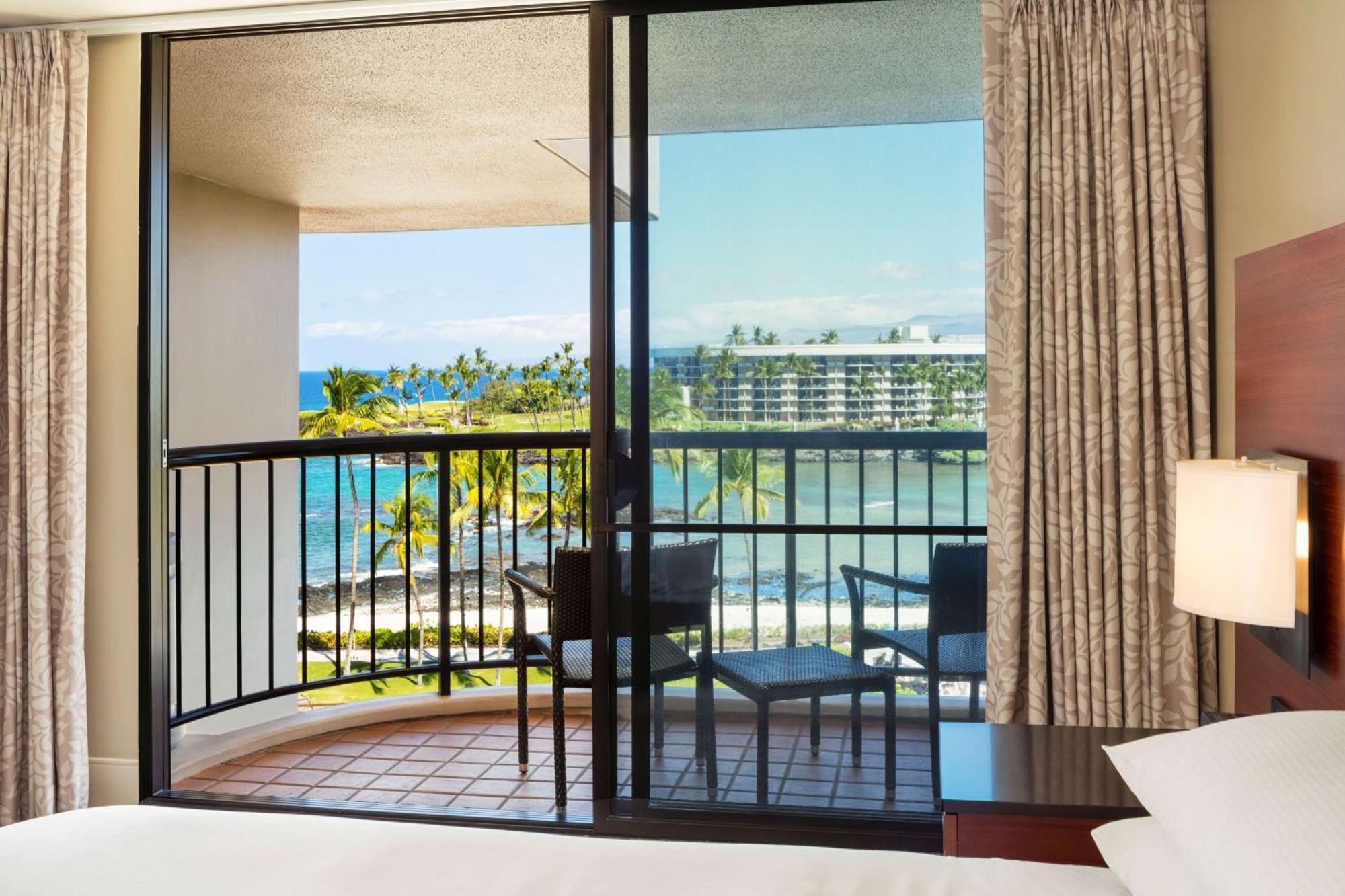 Resort Hilton Village 4*